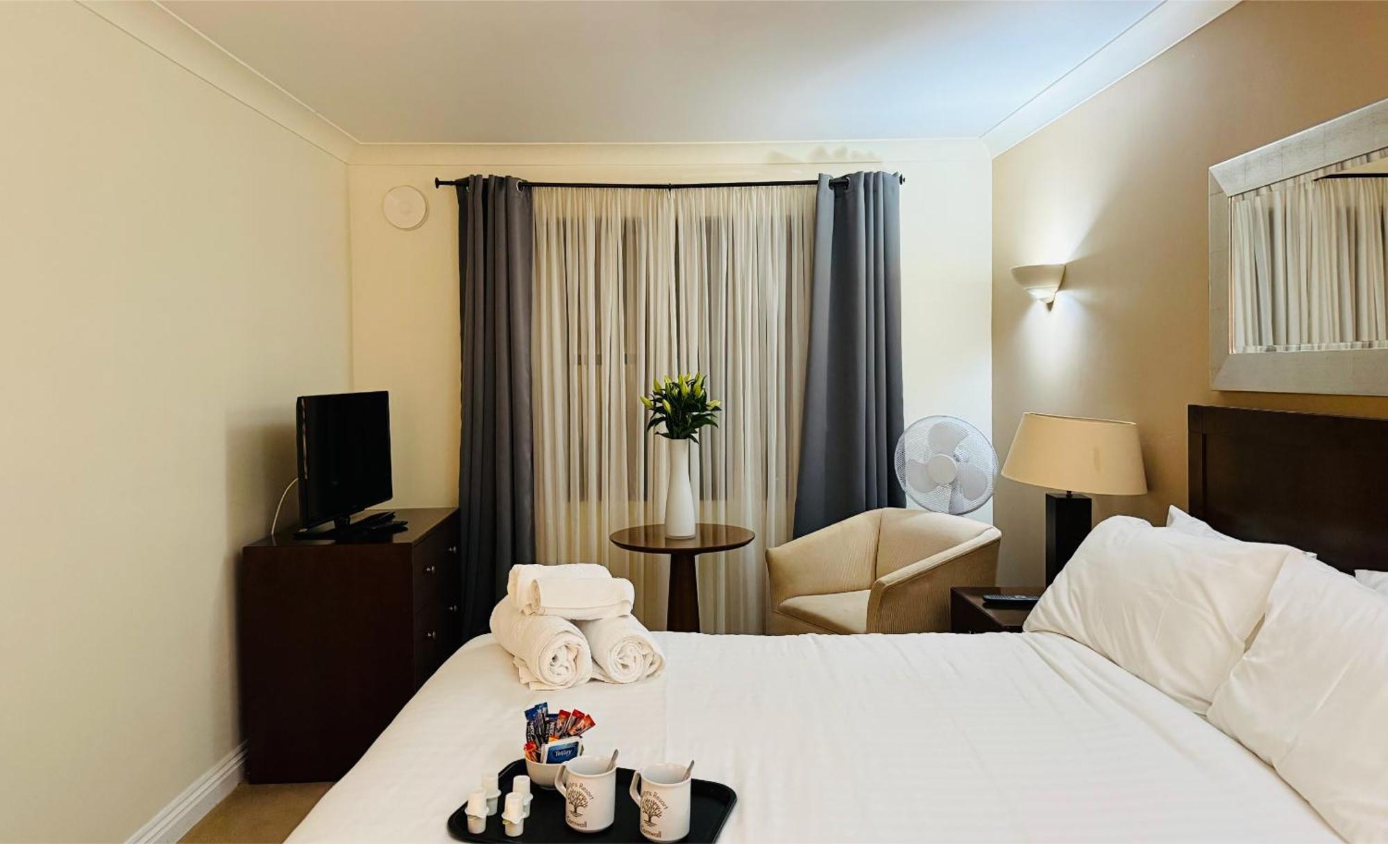 Hustyns Hotel Saint Wenn Bagian luar foto