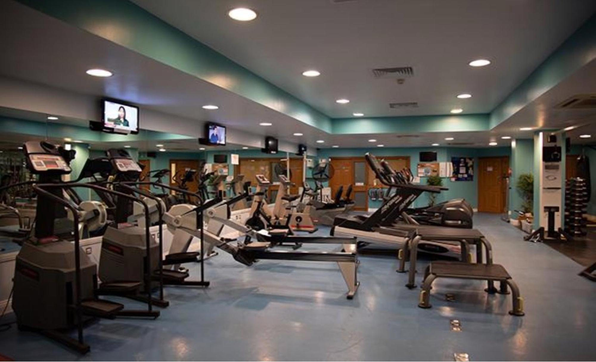 Hustyns Hotel Saint Wenn Bagian luar foto